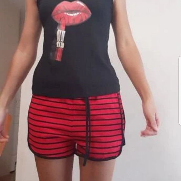 Red lips tank top and stripe shorts PJ set - Picture 2 of 8